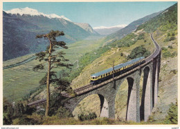 Blauer Pfeil Der Lötschbergbahn Im Wallis - Stations - Met Treinen