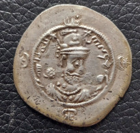 SASANIAN KINGS. Hormazd IV. 579-590 AD. Silver Drachm Year 4  Mint Kirman - Irán