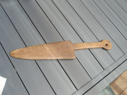 Ancienne Spatule En Bois Pour Crêpes - Bretagne - - Ancient Tools