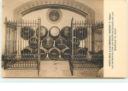 Visita Real A Las Bodegas "Merito Y Misa - La Sacristia Con Las Especialidades De Las Bodegas  (carte Issue D'un Livret) - Andere & Zonder Classificatie