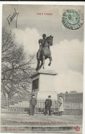 349 - Statue De Henri IV Sur Le Pont Neuf - Brücken