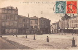 BOULAY - Place Du Marché Et Rue Du Maréchal Foch - Très Bon état - Boulay Moselle