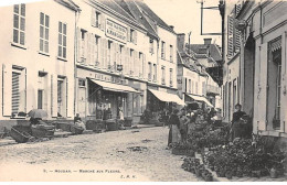 HOUDAN - Marché Aux Fleurs - Très Bon état - Houdan