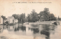 JARNAC : LES MOULINS ET L'ENTREE DU JARFIN PUBLIC - Jarnac