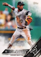 81 Alexei Ramirez - Chicago White Sox - Carte Topps Baseball 2016 - Otros & Sin Clasificación