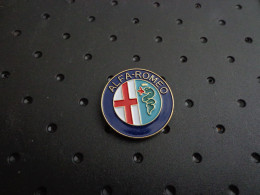 Pin's Rond Logo ALFA-ROMEO - Alfa Romeo