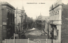 PC AUSTRALIA FREMANTLE STREET SCENE, Vintage Postcard (b53762) - Fremantle