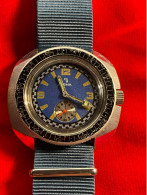 Montre Plongeuse Type Racing YEMA Rare Fond Bleu - Revisee - Vers 1970 - Horloge: Luxe