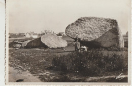 Locmariaquer 56 Carte G F Non Circulée Glacée Le Men Er Kroech ( Pierre De La Fée ) Menhir Brisé Par La Foudre Au XVIIIe - Locmariaquer