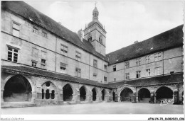 AFWP4-70-0306 - Haute-saône Jolie - LUXEUIL-les-BAINS - La Cour Du Cloître - Luxeuil Les Bains