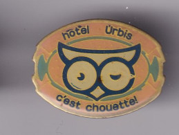 Pin's Hôtel Urbis Chouette Hibou Réf 8559 - Animaux