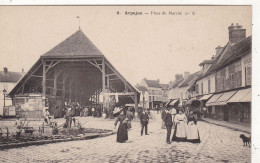 91. ARPAJON. CPA. PLACE DU MARCHE.ANIMATION. - Arpajon