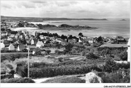 CAR-AAJP1-22-0043 - ERQUY - Vue Panoramique, La Plage Du Centre Et La Pointe De La Heussaye - Erquy