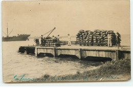 Carte Photo - CAMEROUN - DOUALA - Embarquement - John Holt - Cameroon