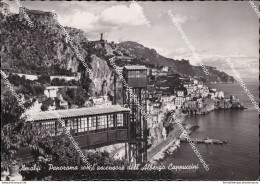 O941 Cartolina Amalfi Panorama Con L'ascensore Dell'albergo Cappuccini Salerno - Salerno