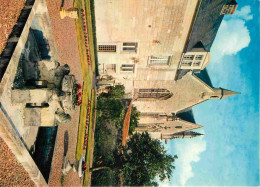 86 - Loudun - Jardin Et Eglise St-Hilaire-du-Martray - CPM - Voir Scans Recto-Verso - Loudun