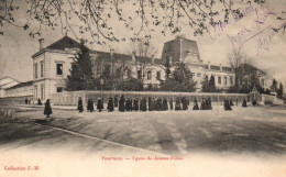 CPA 07 - TOURNON (Ardèche) - Lycée De Jeunnes Filles (petite Animation) - Tournon