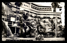 CAMEROUN - DOUALA - L'HOTEL DES COCOTIERS - Cameroon