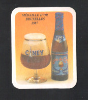 Bierviltje - Sous-bock - Bierdeckel  CINEY  - MEDAILLE D'OR BRUXELLES 1987  (B 211) - Bierdeckel