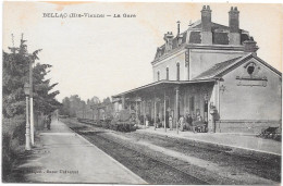 87 BELLAC - La Gare, Intérieur - Animée - Train - Bellac