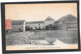 87 BUSSIERE POITEVINE - Le Defend, Ancienne Justice De Paix - Bussiere Poitevine