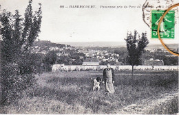 78 Yvelines HARDRICOURT Panorama Pris Du Parc Du Chateau ( Jardinier Avec Son Chien ) - Hardricourt