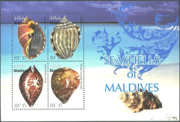 MALDIVES 2010 SEASHELLS S/S OF 4** - Conchiglie