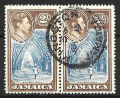 JAMACIA.....KING GEORGE VI..(1936-52..).....2/-.....SG131....PAIR....CDS...USED.......... - Jamaica (...-1961)