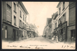 CPA Magny-en-Vexin, Rue De Paris, Vue De La Rue  - Magny En Vexin