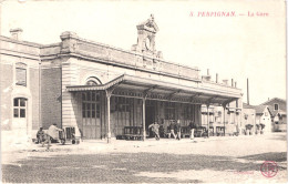 FR66 PERPIGNAN - DF 5 - La Gare - Animée - Belle - Perpignan