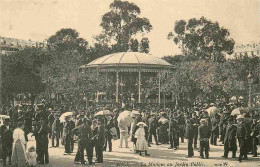 Reproduction CPA - 06 Nice - La Musique Au Jardin Public - Kiosque à Musique - En 1900 - CPM Format CPA - Carte Neuve -  - Parcs Et Jardins