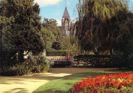 18 - Vierzon - Ses Jardins Et L'église Notre Dame - Vierzon