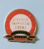 Pin's Les Fiches De Monsieur Cinema Expert Cinema - Filmmanie