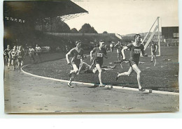 Carte-Photo - Athlétisme - Championnat De France 1928 Ou JO De 1924 à Colombes - Groupes De Coureurs - Atletismo