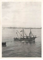 Photo - Italie - BRINDISI - Escale à Brindisi - Format 8 X 11 Cm - Brindisi