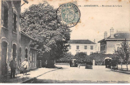 42 - ANDREZIEUX - SAN47420 - En Sortant De La Gare - Andrézieux-Bouthéon