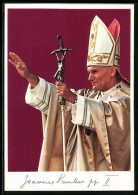 AK Papst Johannes Paul II. Mit Ferula Und Mitra Hebt Segnend Den Arm  - Päpste
