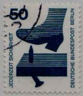 Berlin Poste Obl Yv:396 Mi:408A Jederzeit Sicherheit Clous (Beau Cachet Rond) - Used Stamps