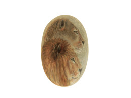 LION And LIONESS Hand Painted On A Beach Stone Paperweight - Paper-weights