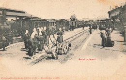 ALGERIE - Sidi Bel Abbès, Gare, Avant Le Départ - Stations - Met Treinen