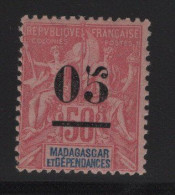 Madagascar - N°48 - * Neuf Avec Trace De Charniere - Cote 10.50€ - Unused Stamps