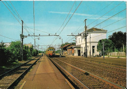 16-LOCATE DI TRIULZI-STAZIONE FERROVIARIA - Stations - Met Treinen