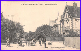 1. ROMILLY-sur SEINE (Aube) - Groupe De Cyclistes Avenue De La Gare Edit. Canlay-Chalopin Cpa - Romilly-sur-Seine