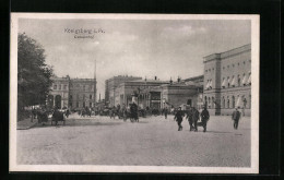 AK Königsberg I. Pr., Pferdekutschen Auf Dem Platz Vor Dem Ostbahnhof  - Ostpreussen