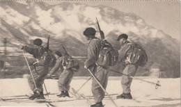 Cpa éclaireurs Skieurs - 1939-45