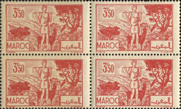 Maroc (Prot.Fr) Poste N** Yv:231A Mi:224 Berger Sous Arganiers Bloc De 4 (Petit Pt De Rouille) - Unused Stamps