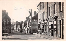 51 . N° 101593 . Cpsm .9x14 Cm .sezanne .la Rue De Paris .cafe Tabac . - Sezanne