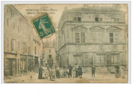 54.VEZELISE.PETITE PLACE.MAISON DU XVIe SIECLE.TACHES PLIE ET DECHIRURE - Vezelise