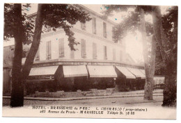 Hôtel-Brasserie Du Parc. Avenue Du Prado - Castellane, Prado, Menpenti, Rouet