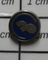 SP16 Pin's Pins : BEAU ET RARE / MARQUES / RP Mi,i Pin's RHONE POULENC - Markennamen